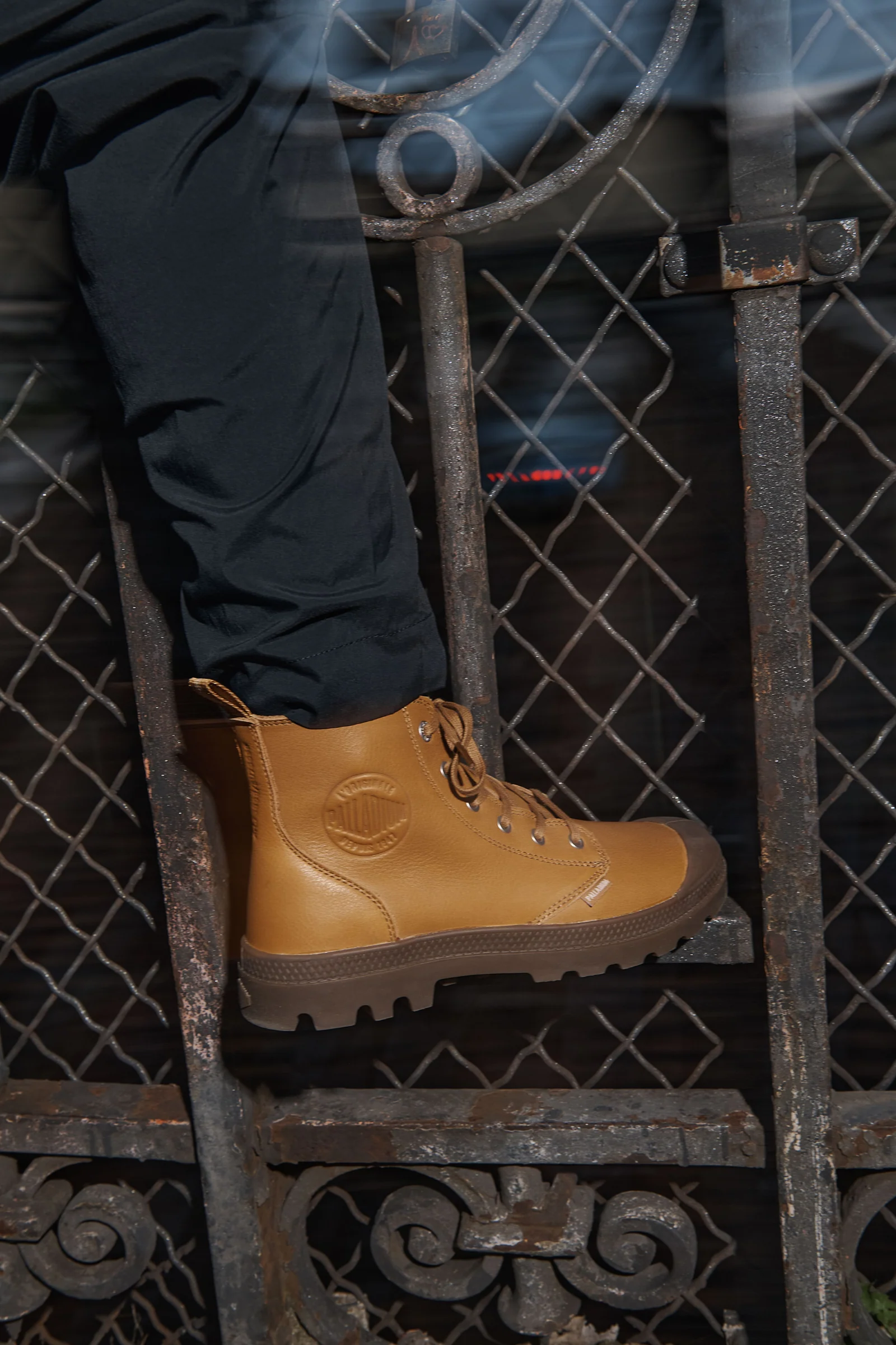 76888-252-M | PAMPA HI ZIP LTH ESS | DEAR BROWN - Image 7